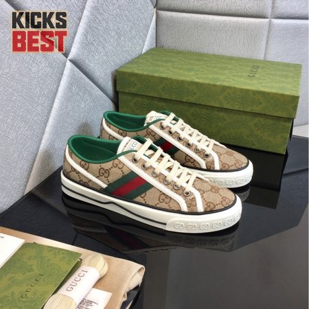 GUCCI TENNIS 1977 GG CANVAS SNEAKER - GC210