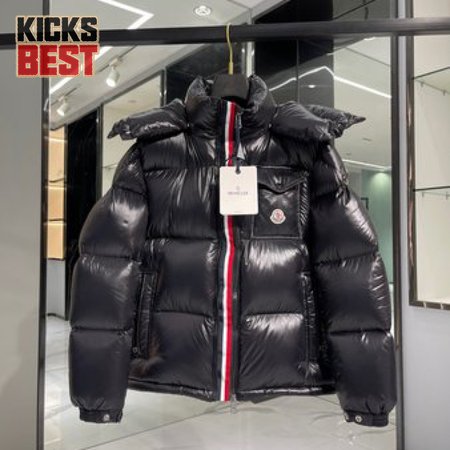 Moncler Montbeliard Short Down Jacket Black