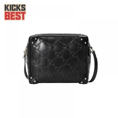 Gg Embossed Shoulder Bag In Black Leather GMB011