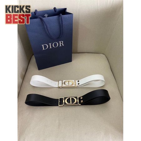 Dior CD 30 Montaigne belt